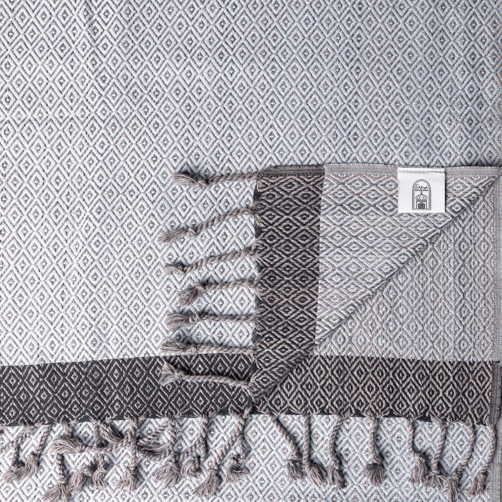 Diamond Tradition Collection Flat Weave Towel