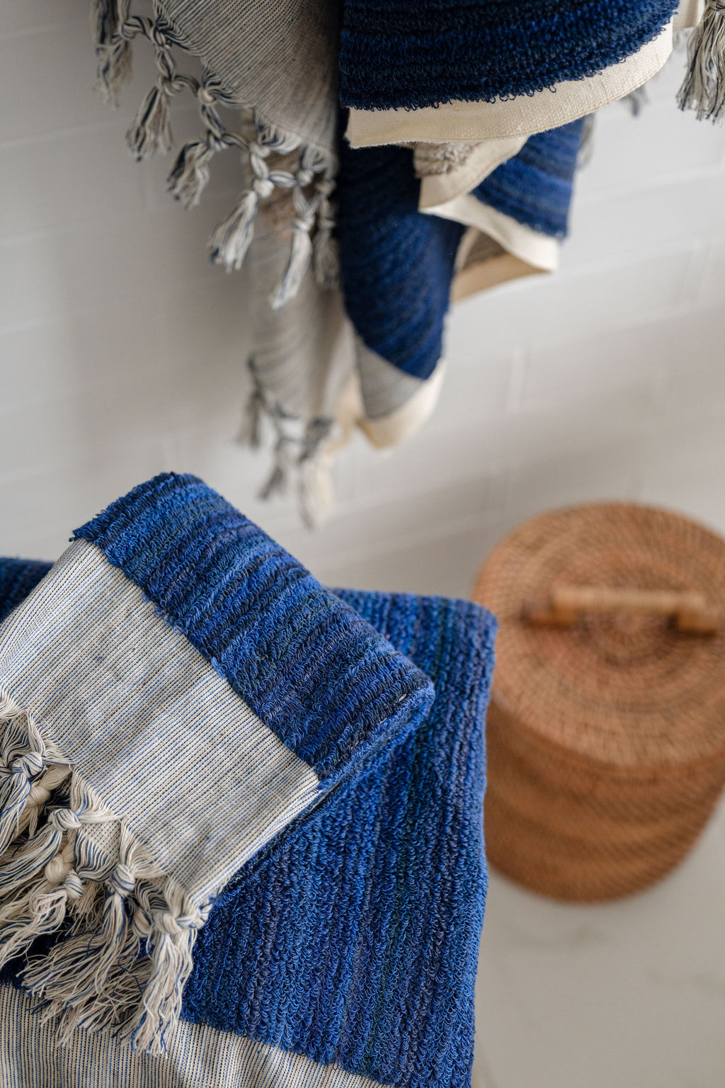 Turkish Bath & Home small hand towel in ecru and blue, thick face cloth perfect for bathroom or spa use.